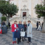 La presidente distrettuale e socie NE